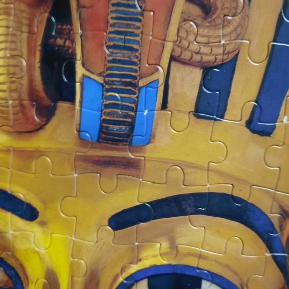 Hardcover Coffee-Table Book "Tutankhamun" with Four Jigsaw Puzzles - Picture 6 of 9